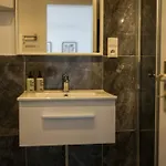 Appartamento Boho Stil Mit Flussblick Nahe Stadtzentrum