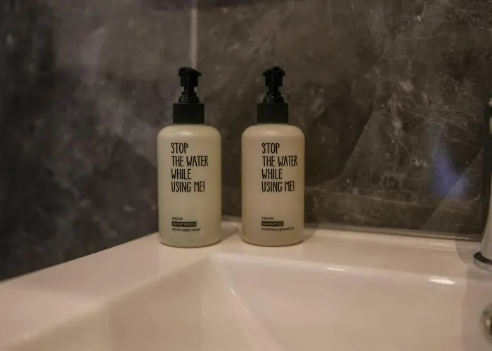 Boho Stil Mit Flussblick Nahe Stadtzentrum Apartamento