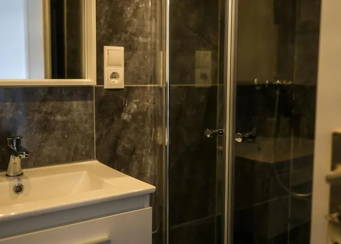 Boho Stil Mit Flussblick Nahe Stadtzentrum Apartamento